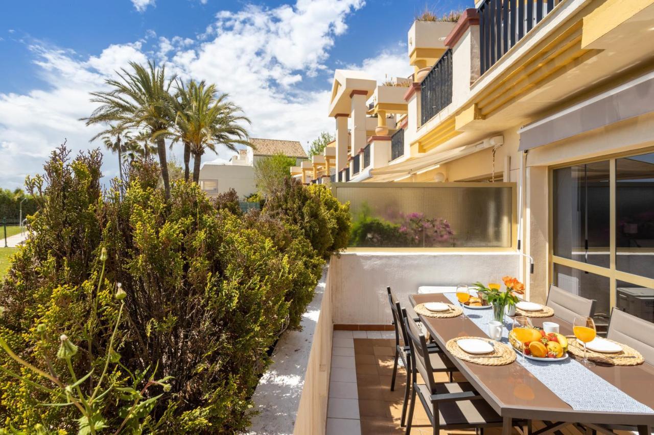 Oleholidays 806 Romana Playa Primera Linea De Playa Marbella Exterior foto